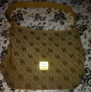 Dooney & Bourke purse